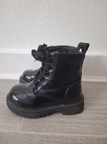 Chaussures montantes vernis