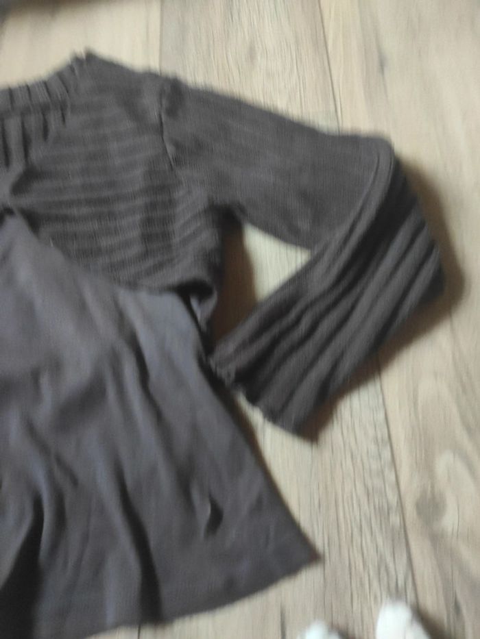 Pull taille 38 - photo numéro 2