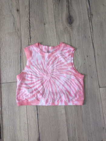 Crop top tie and dye