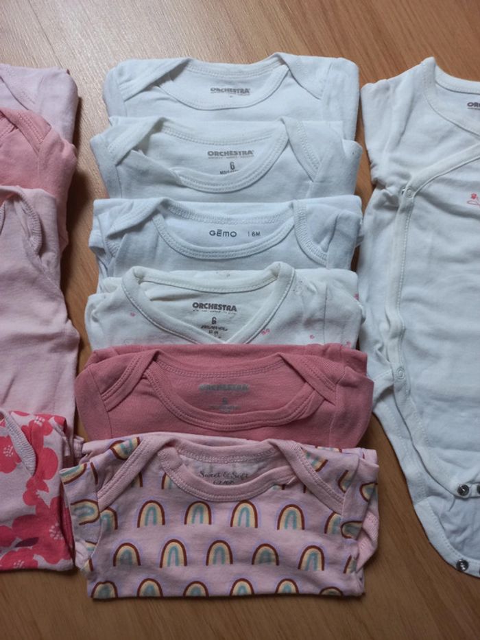 Lot de vêtements filles 6 mois - photo numéro 3