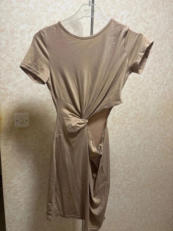 Robe taille 36 marque shein