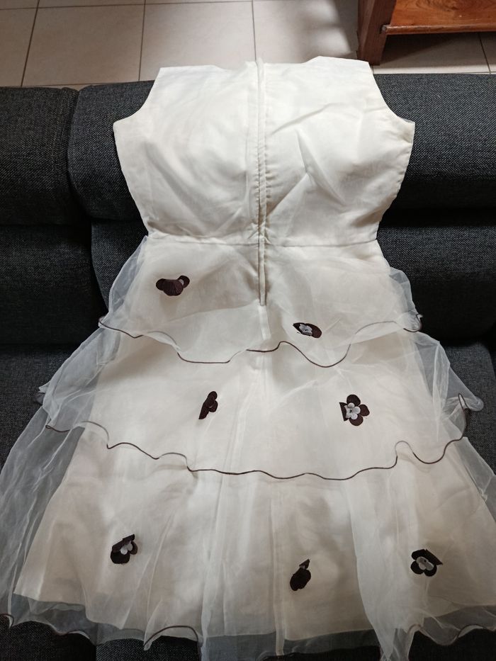 A saisir : robe de cérémonie fille , taille 12 ans ! - photo numéro 4