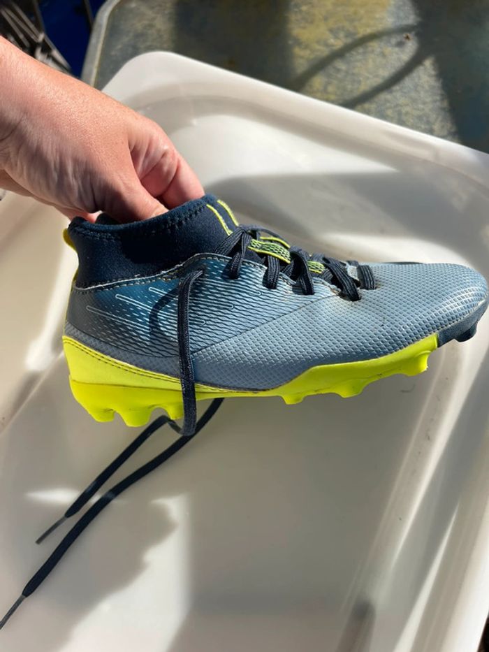 Chaussure à crampon - photo numéro 4