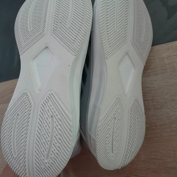 Basket femme Adidas 40 - photo numéro 8