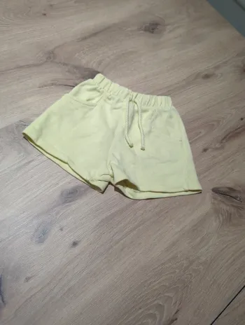 Short jaune Zara