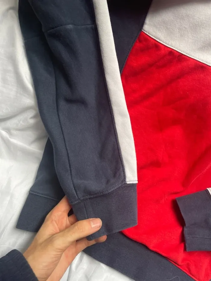 Hoodie Nike rouge blanc et bleu marine taille S - photo numéro 5