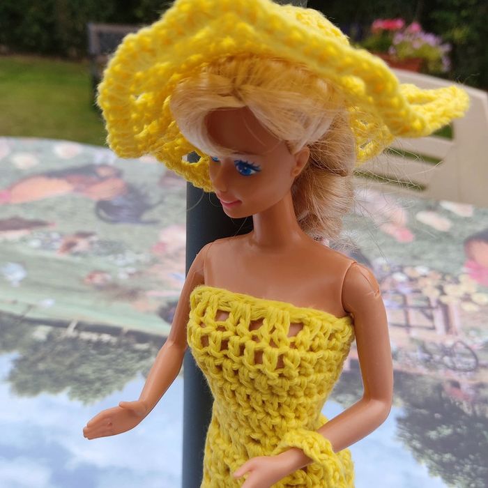 Vêtements pour Barbie 2€