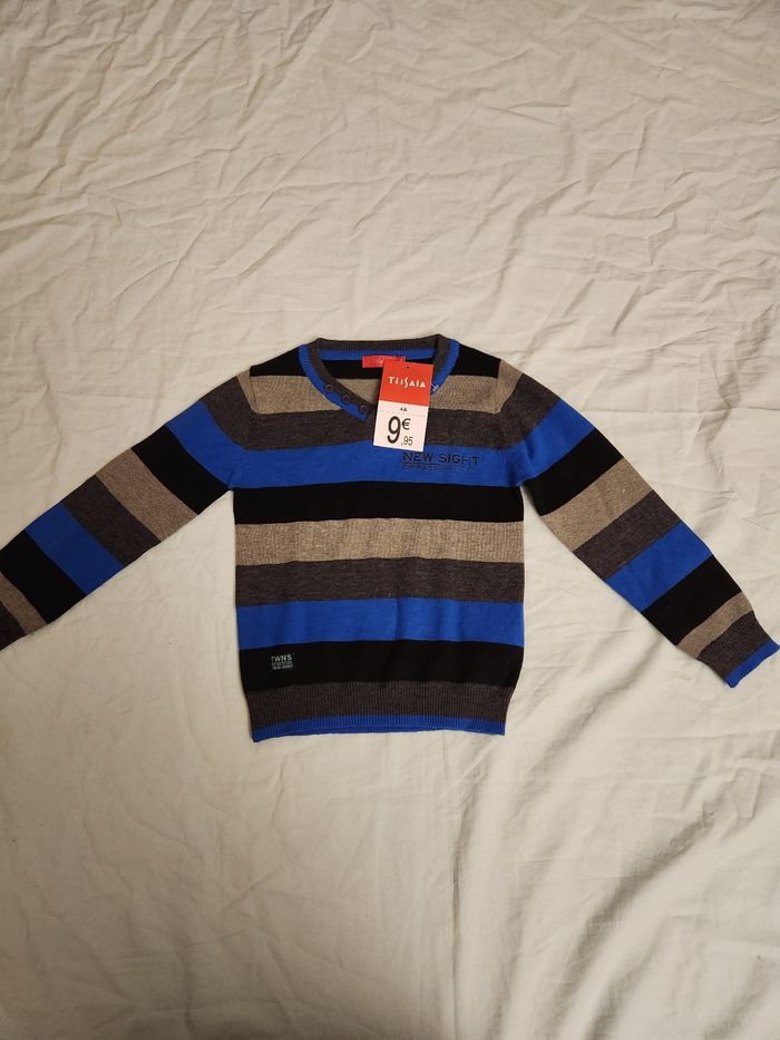 Pulls neufs - photo numéro 3