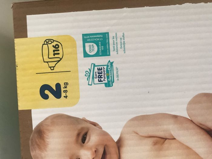 Lot Pampers taille 2 - photo numéro 3