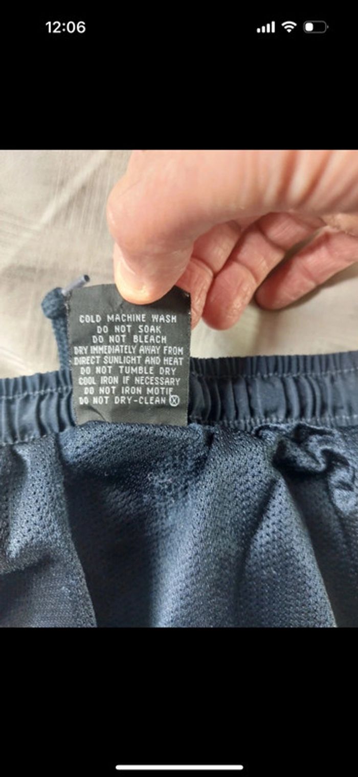 Short de bain Adidas taille 10 ans - photo numéro 5