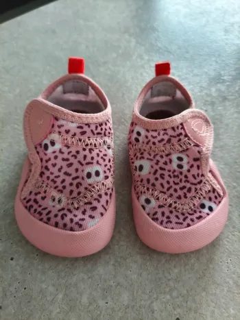 Chausson antidérapant et respirant enfant - Decathlon