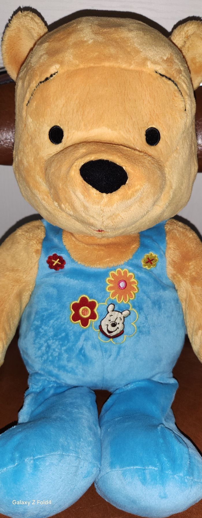 l'ourson  
Peluche Disney Winnie - photo numéro 3