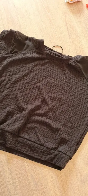 T shirt  taille S