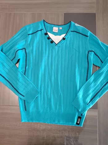 Pulls léger taille 12 ans