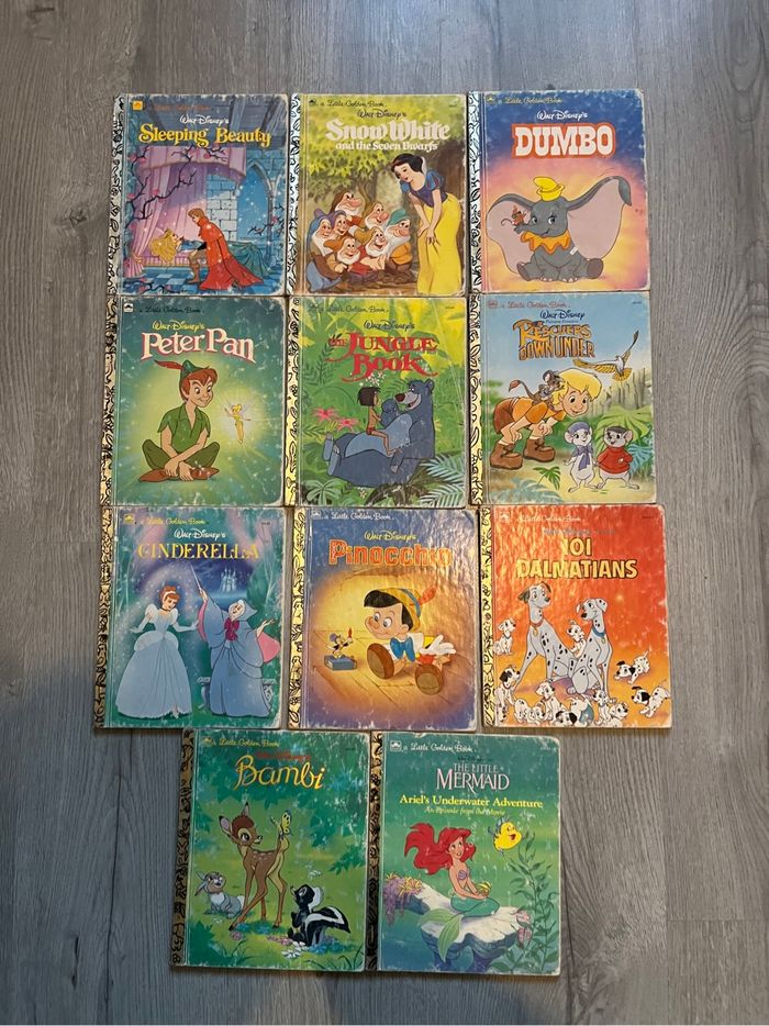Lot de 11 livres anciens Disney en anglais