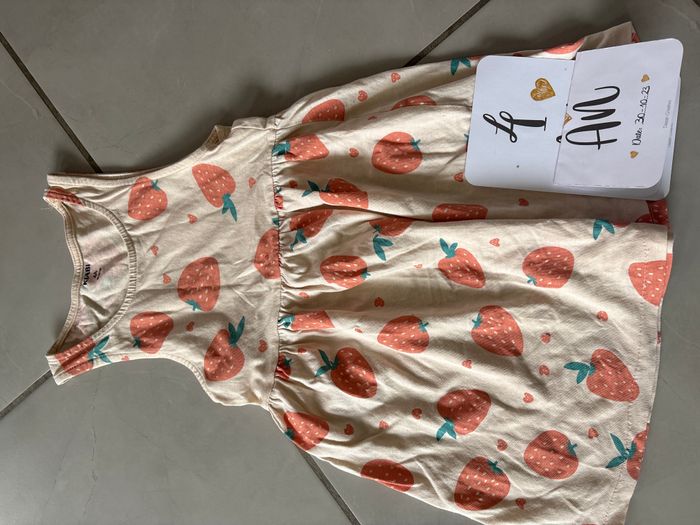Robe 4 ans - photo numéro 1