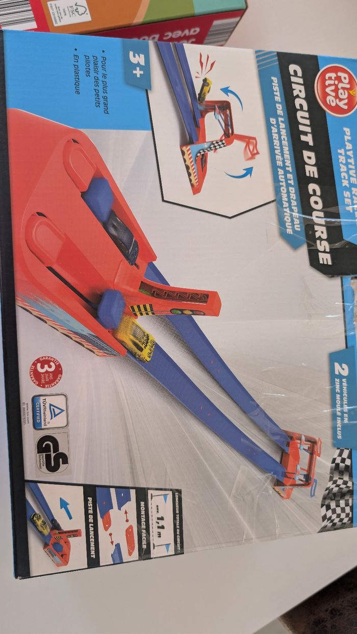 Lot de jeu : circuit et jeu en bois - photo numéro 4