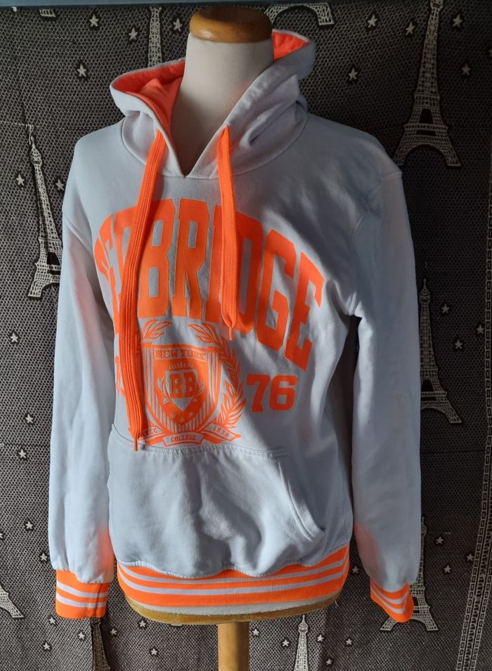 Sweat à capuche blanc et orange fluo taille M mixte