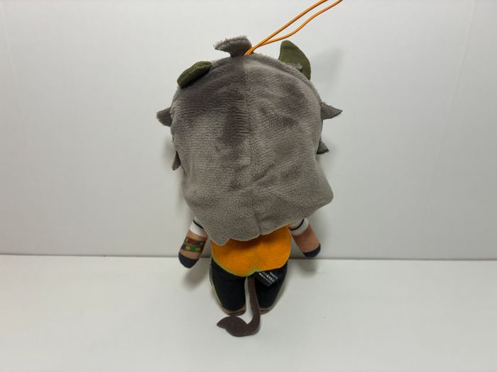 Twisted Wonderland Leona Kingscholar Peluche - photo numéro 2