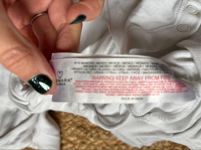 Lot de 11 bodys manches longues Primark  Lupilu la redoute 12 mois tbe - photo numéro 5