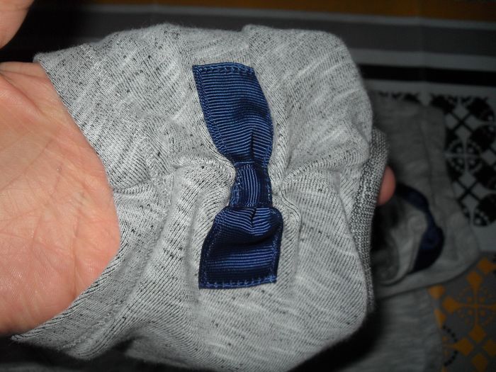 robe fille en sweat grise marque Orchestra taille 4 ans - photo numéro 4