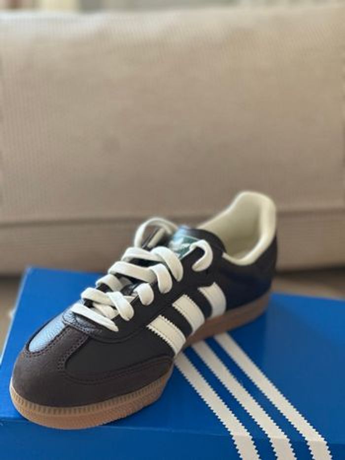 Chaussure Adidas samba Og marron  neuve taille 38 - photo numéro 2