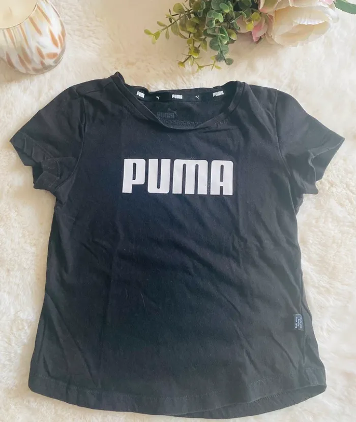 🤍🖤T-shirt PUMA noir mixte – Taille 5 ans – TBE parfait pour la rentrée 🤍🖤