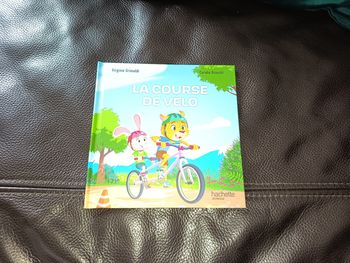 Livre album enfant Mac Do, La course de vélo, Éditions Hachette Jeunesse, NEUF 