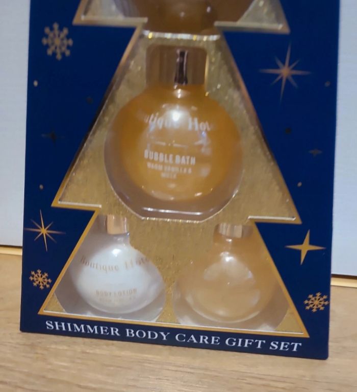 Super coffret beauté boule de Noël neuf - photo numéro 3