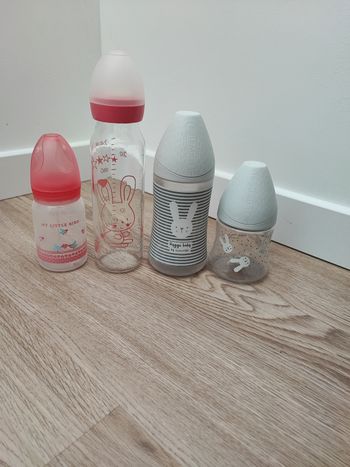 Lot de 4 biberons