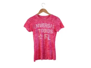 C64 t-shirt rose universal studios M
