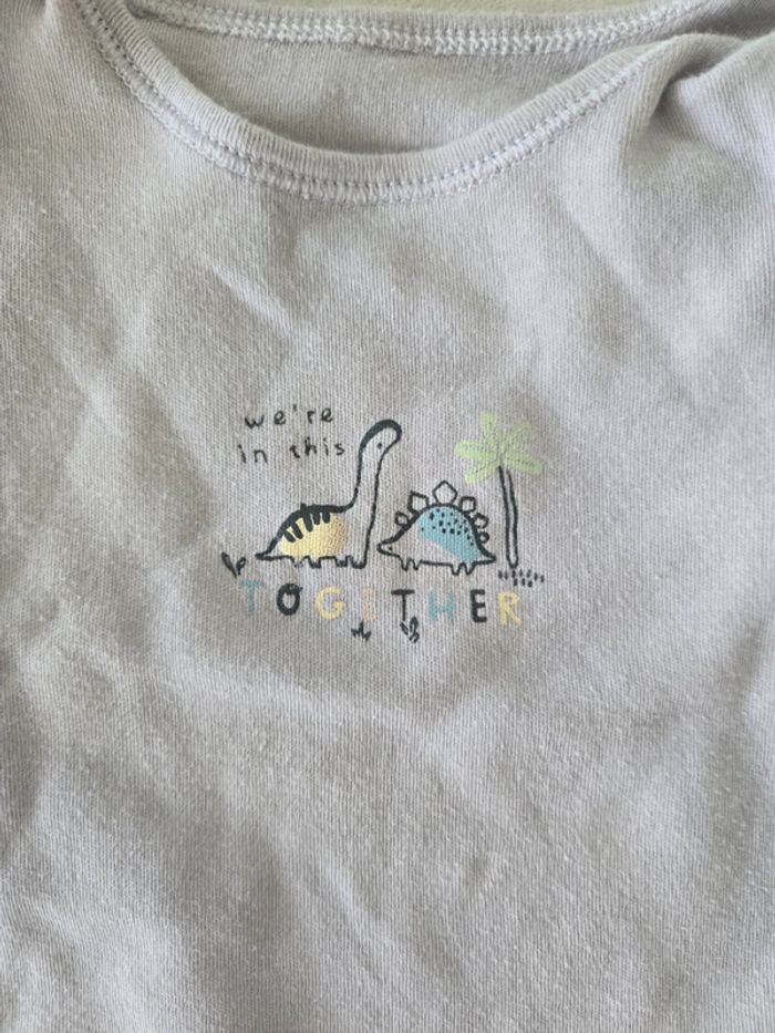 Lot de bodys MC 9 mois - photo numéro 4