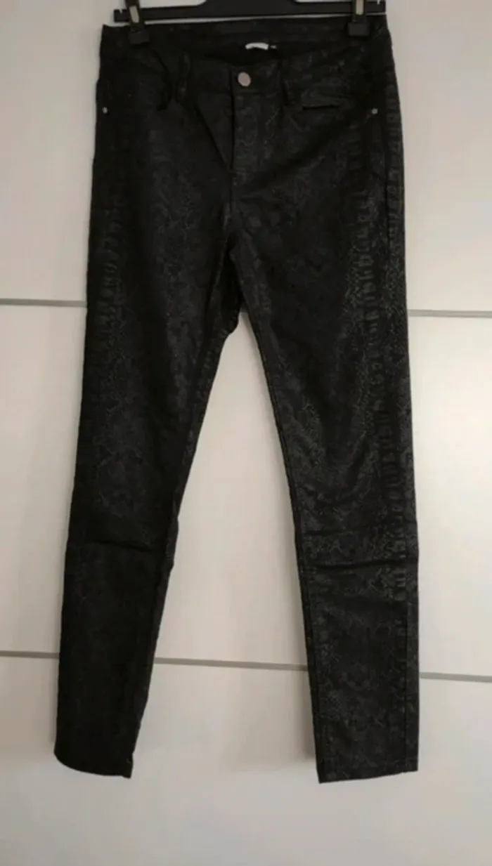Pantalon slim 38
