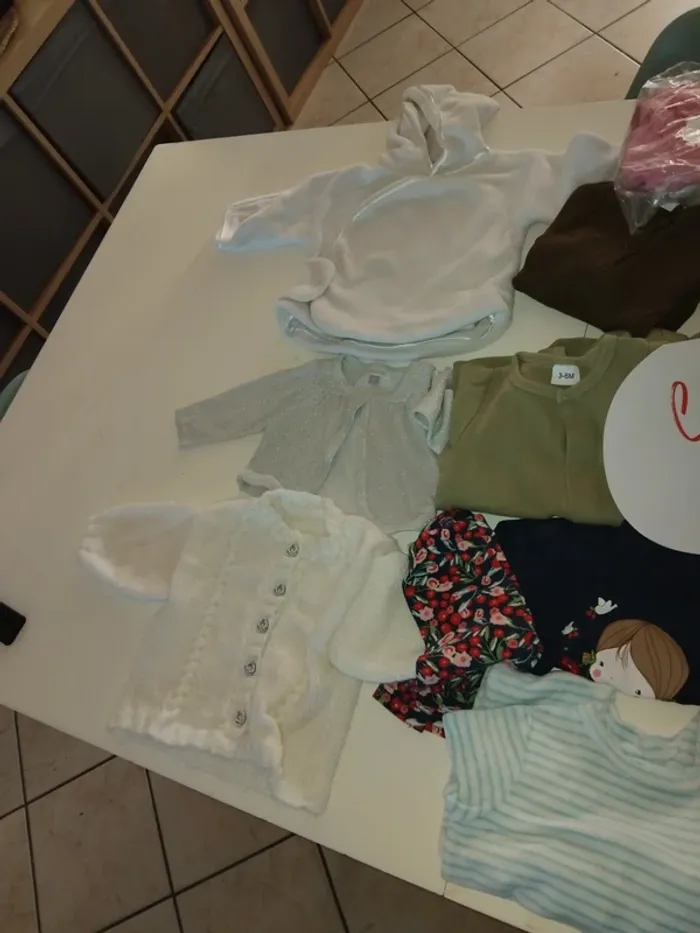 Lots de vêtements 3 mois - photo numéro 5