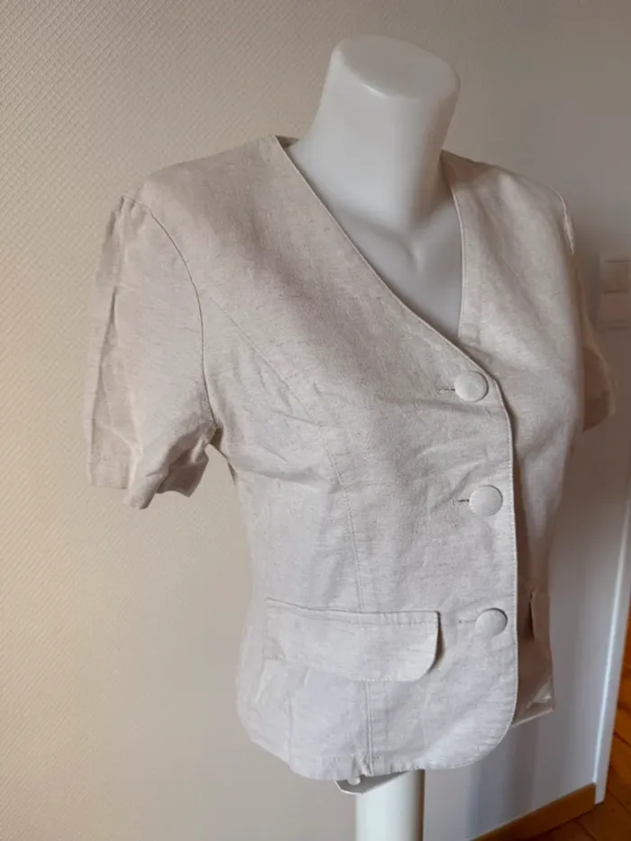 Chemisier vintage beige en lin en très bon état taille 38 - photo numéro 2
