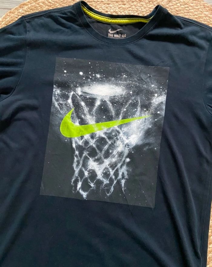 T-shirt homme Nike Dri-Fit Galaxy Basketball 🏀 Taille M - photo numéro 2