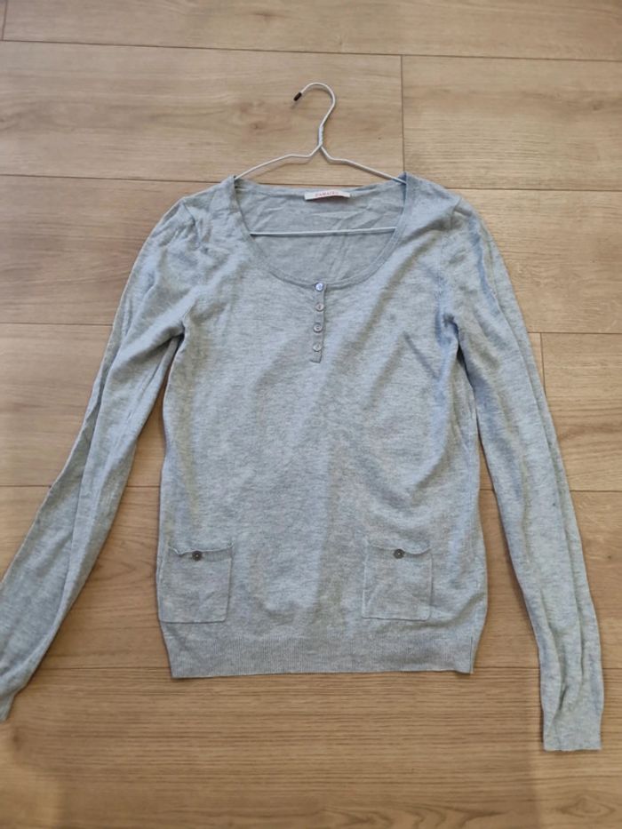 Pull gris, taille S