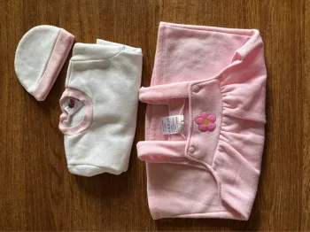 Ensemble robe bonnet pull