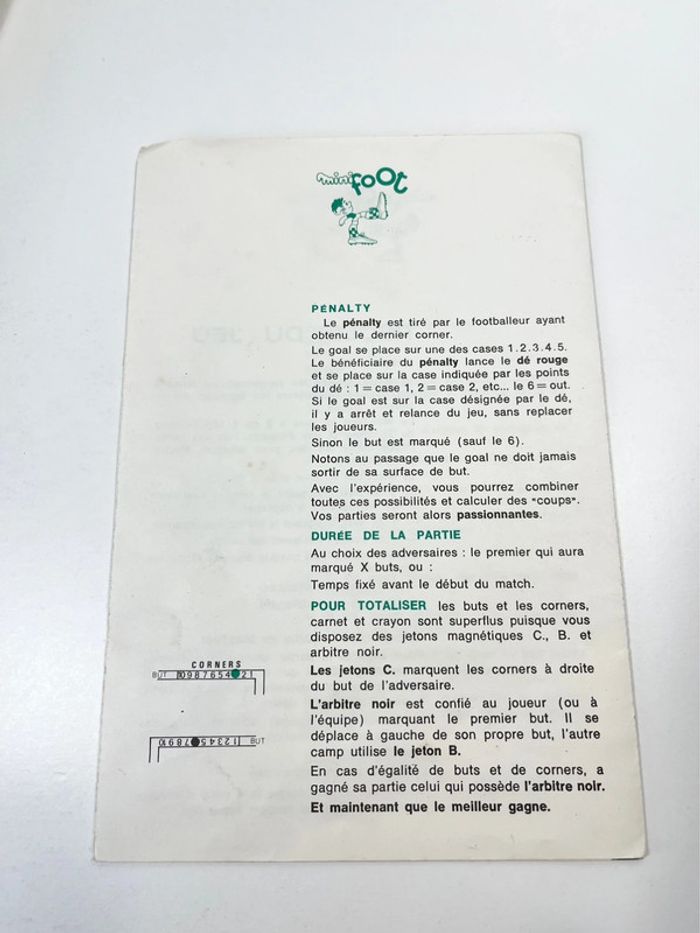 Jeu ancien : " Mini Foot " fabriqué en France - photo numéro 10