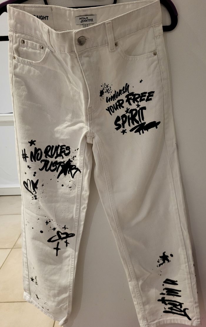 Jeans blanc et noir taille 30 de chez jennyfer - photo numéro 2