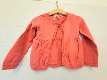 Gilet Okaidi rose en 4ans