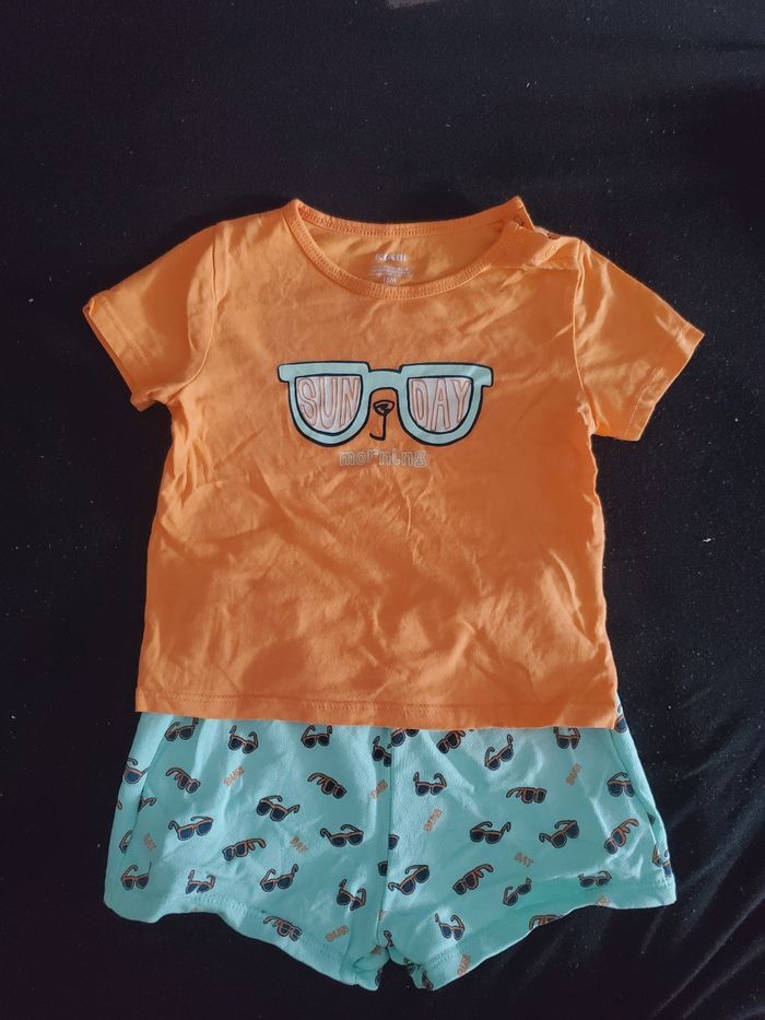 Ensemble short 18 mois