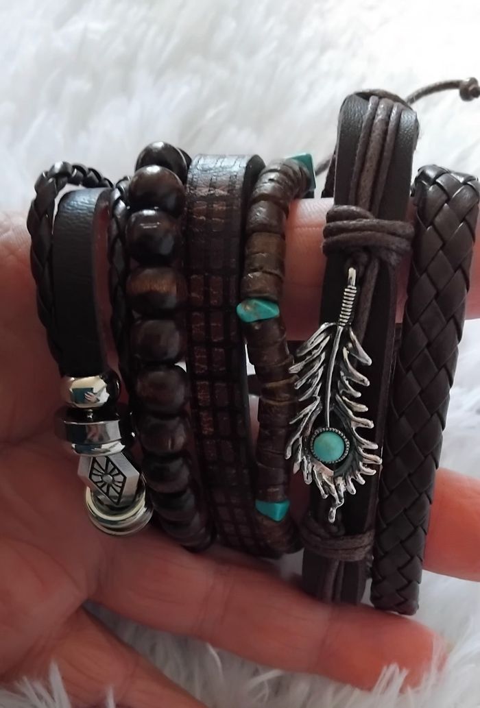 Lot de 6 bracelet hommes cuir marron - perles,plaque  etc