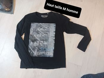 Haut taille M manches longues
