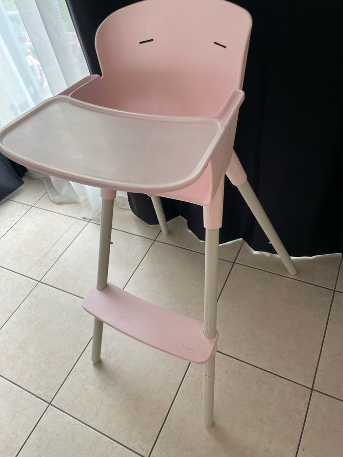Chaise haute bébé fille rose s’adapte au bar - photo numéro 6