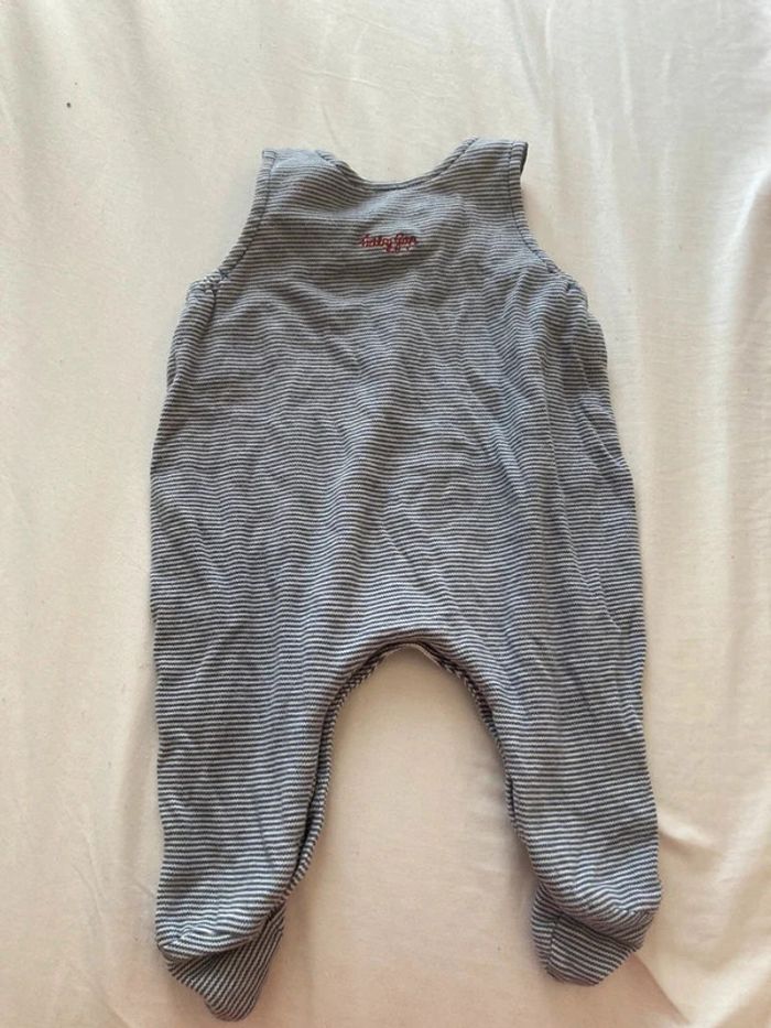 🌟 Combinaison rayée Baby Gap - Taille nouveau-né 🌟 - photo numéro 4