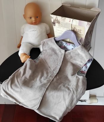 Gilet sans manches réversible fille ~7 ans – fait main – très bon état