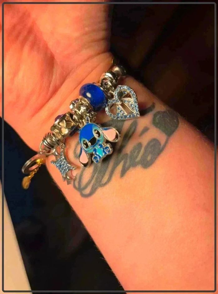 Magnifique bracelet à breloques Disney stitch - photo numéro 6