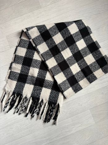 Écharpe à carreaux 