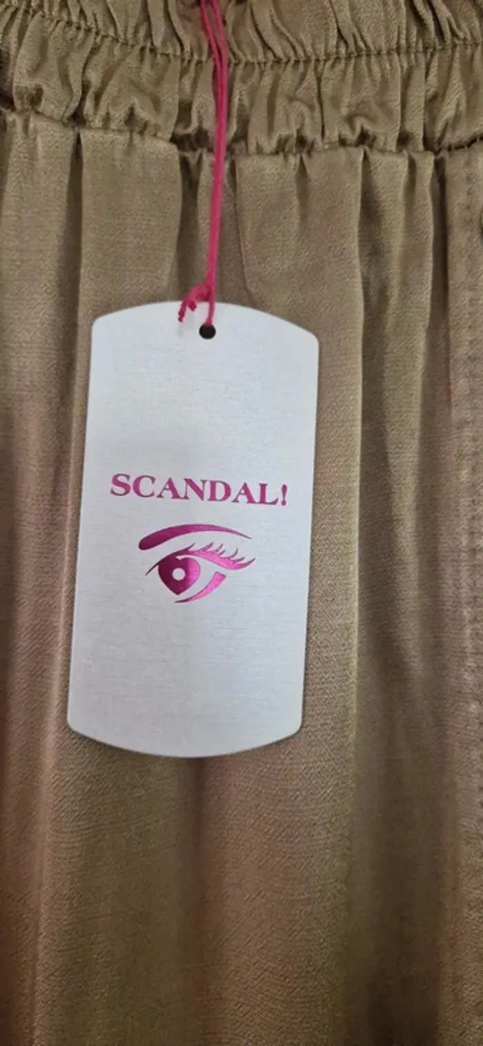 Jupe longue satinée Scandal neuf avec étiquette - photo numéro 7